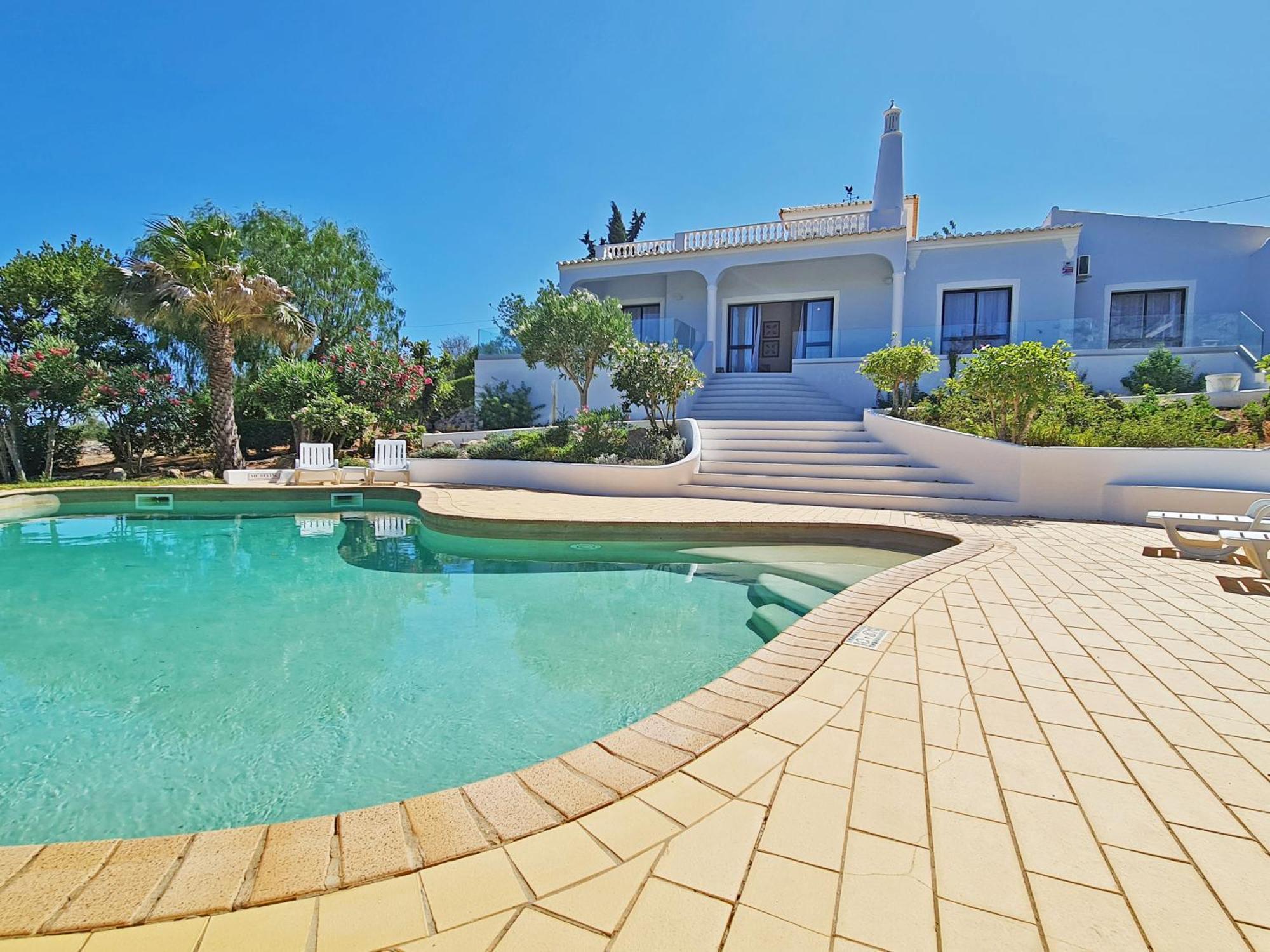 Casa Vitoria - With Private Pool Villa Pêra Exteriör bild